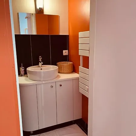 Independant Et Calme Avec Jacuzzi A Lille