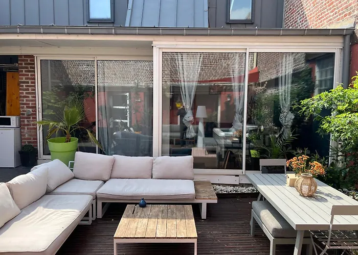 Independant Et Calme Avec Jacuzzi A Gasthuis